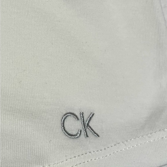 Calvin Klein Long Sleeved Top - Picture 5 of 5